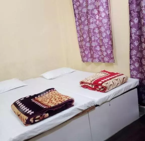 پانسیون Tirupati Balaji Guest House
