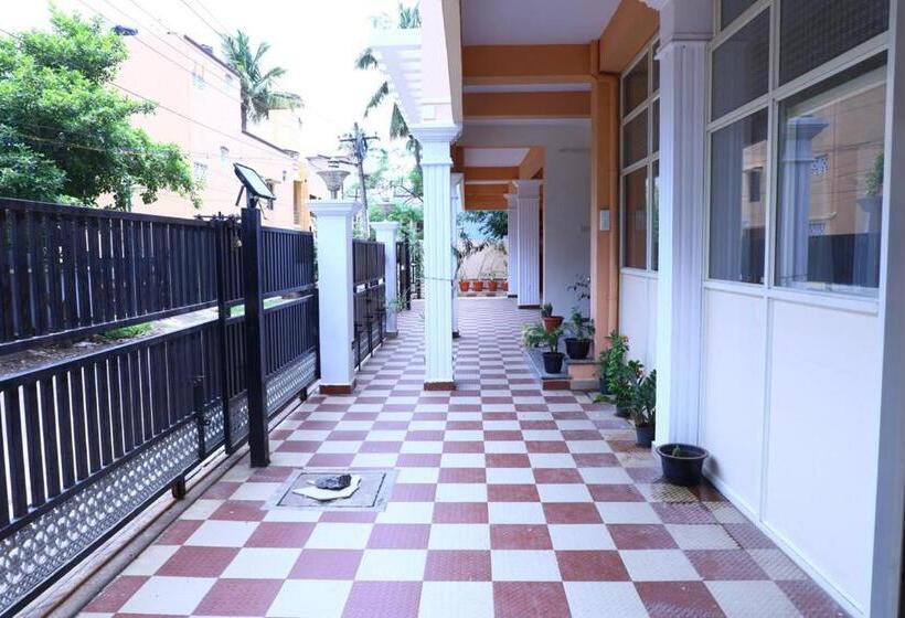 Pension Vishwa Residency