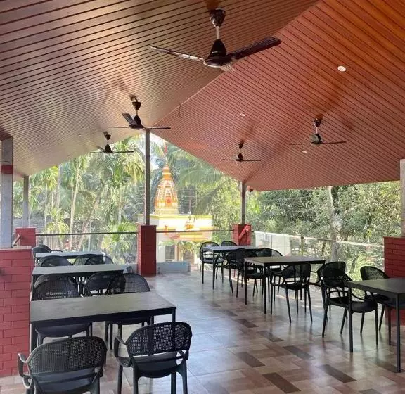 Royal Breeze Resort