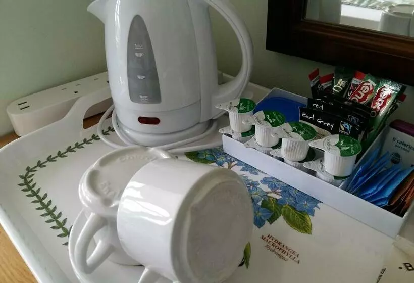Apple Tree Bed And Breakfast