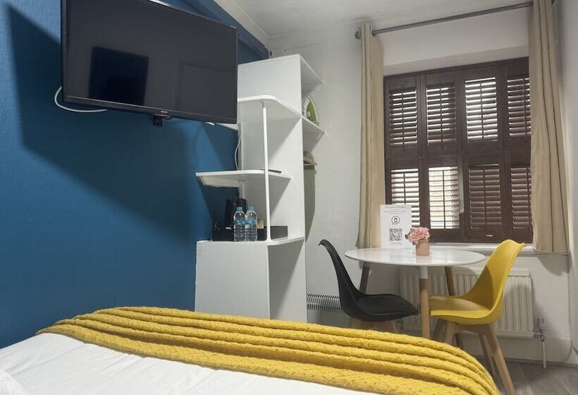 مبيت وإفطار Avalon