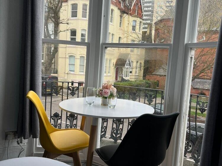 مبيت وإفطار Avalon