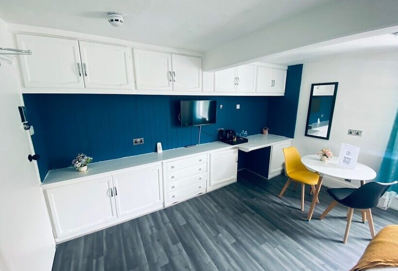 مبيت وإفطار Avalon