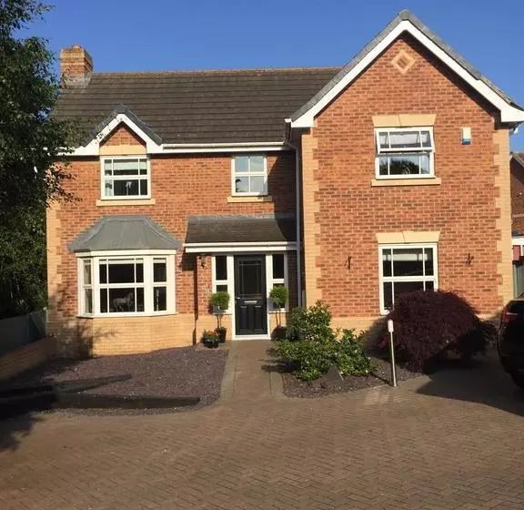 Buttercup House B&b