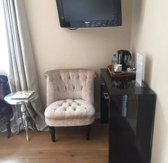 Buttercup House B&b