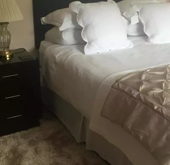 Buttercup House B&b