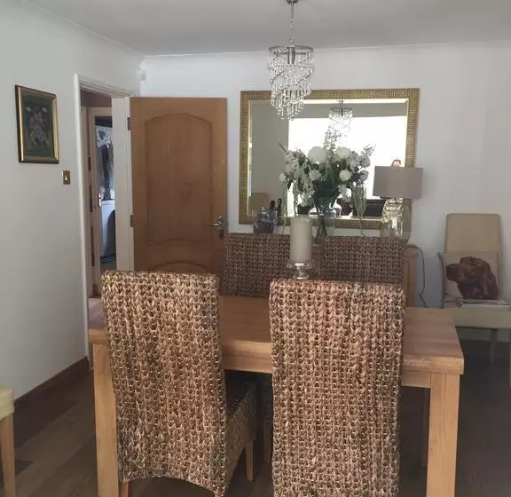 Buttercup House B&b