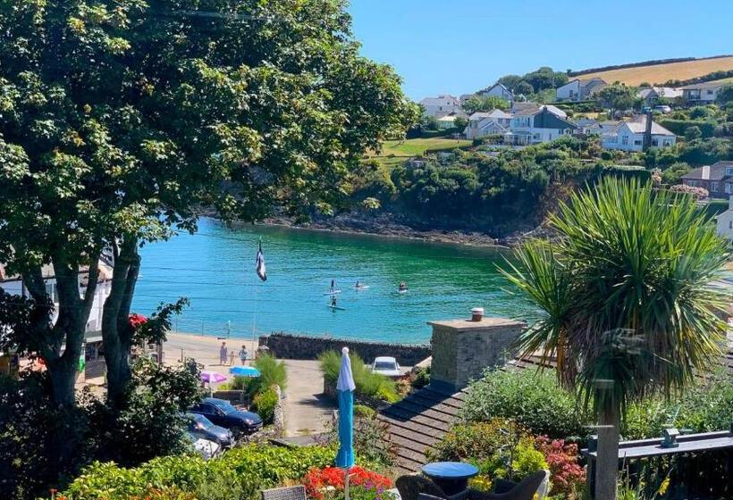 ベッドアンドブレックファースト Portmellon Cove Guest House