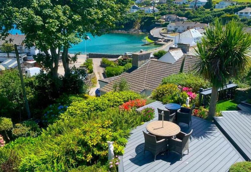 ベッドアンドブレックファースト Portmellon Cove Guest House