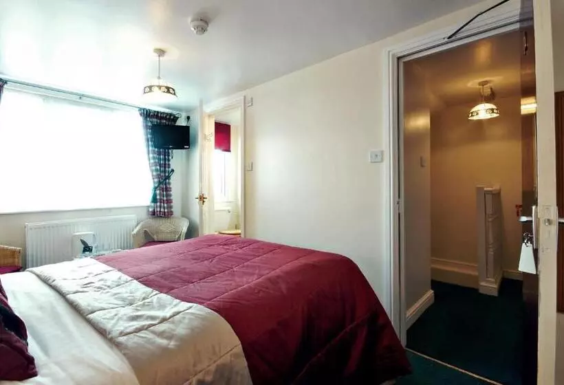 تختخواب و صبحانه St Marys Guest House