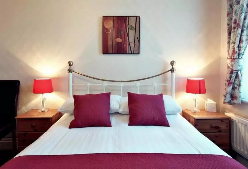 تختخواب و صبحانه St Marys Guest House