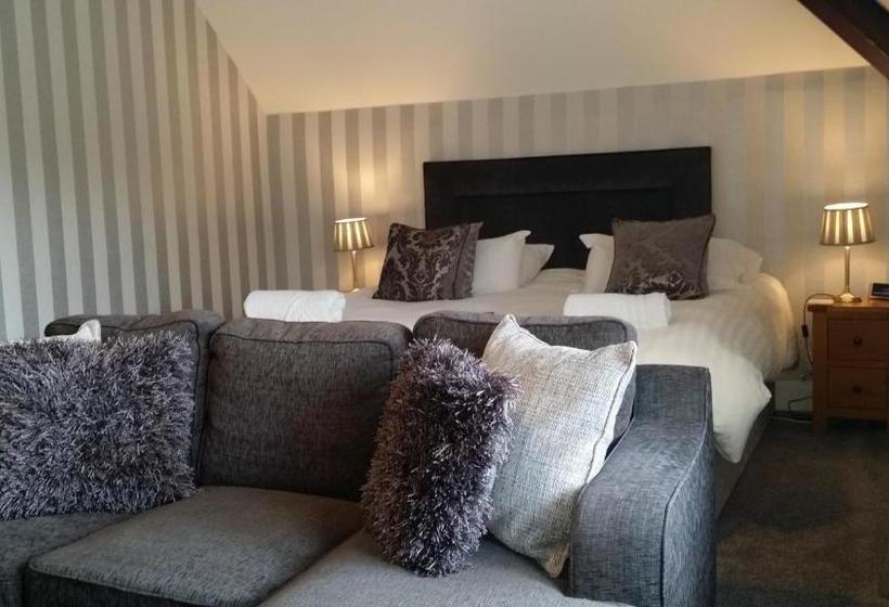 تختخواب و صبحانه The Unicorn Skipton