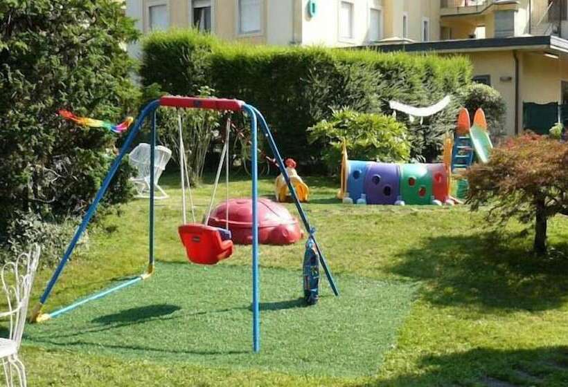 호텔 Albergo Milano