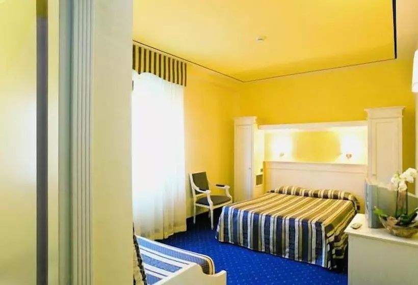 ホテル Albergo Milano