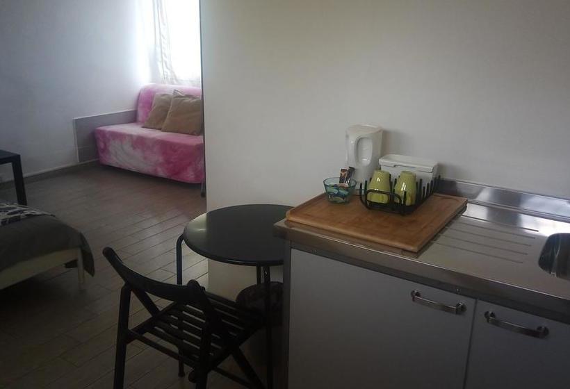 هتل Casa D Oro Rooms