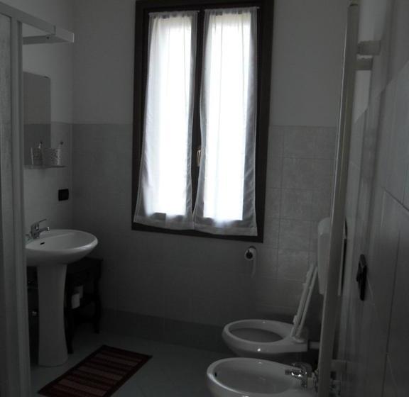 هتل Casa D Oro Rooms