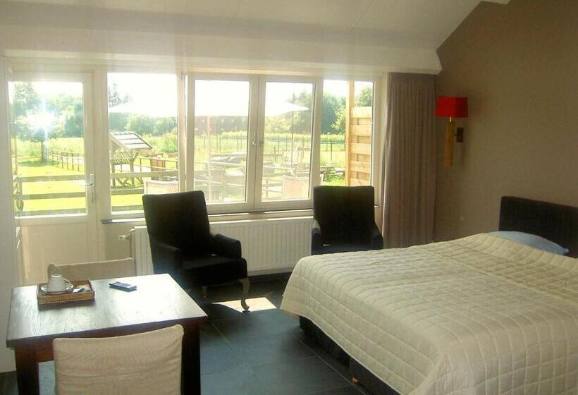 בית מלון כפרי B&b Roodbeekerhof