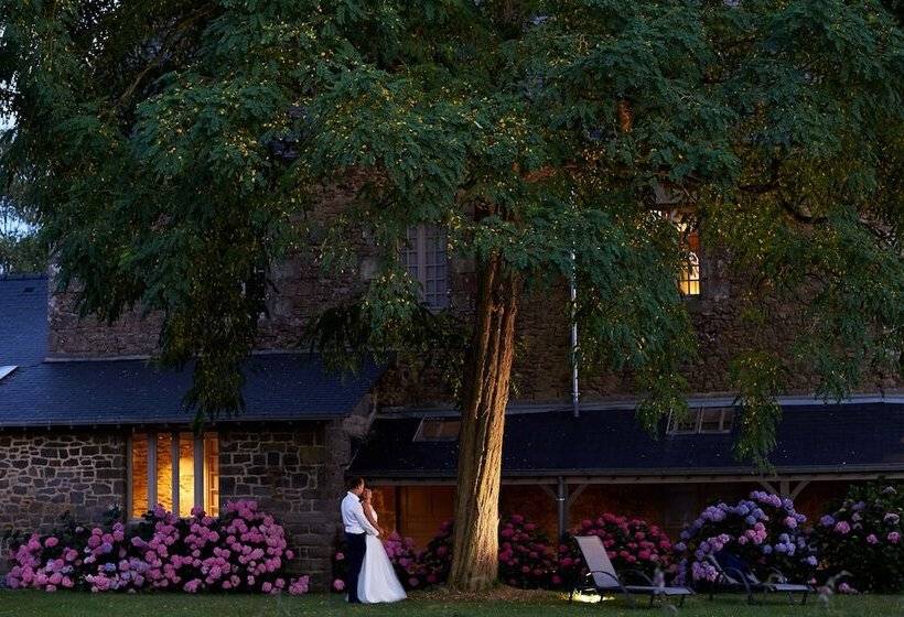 هتل Hôtel De L Abbaye Le Tronchet   Handwritten Collection