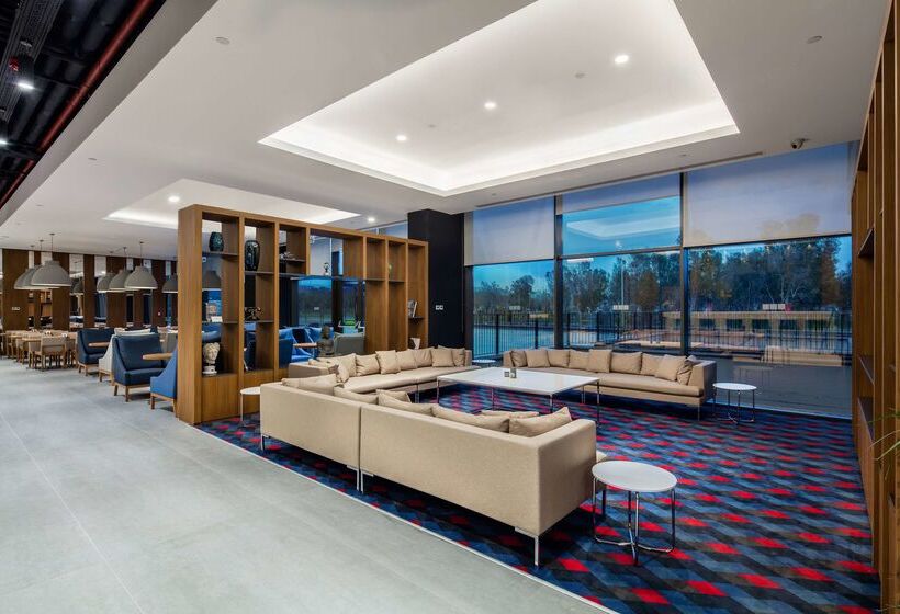 Hotel Hampton By Hilton Izmir Aliaga