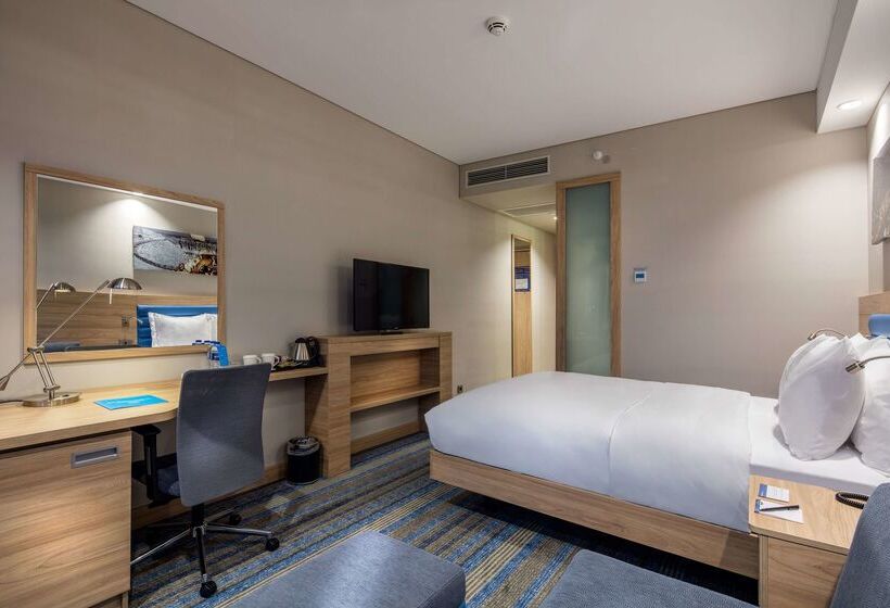 Hotel Hampton By Hilton Izmir Aliaga