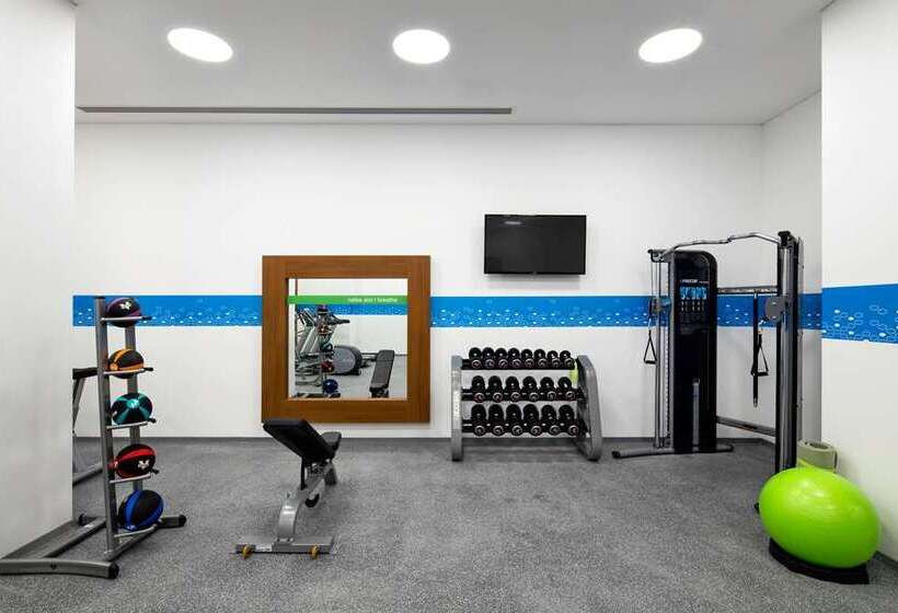 Hotel Hampton By Hilton Izmir Aliaga