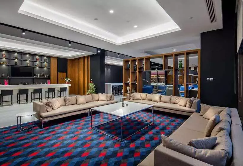 هتل Hampton By Hilton Izmir Aliaga