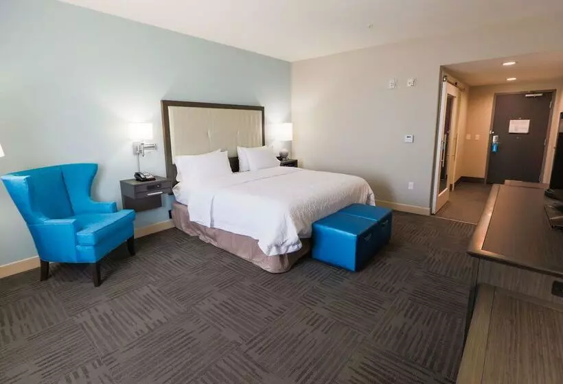 Hotelli Hampton Inn El Reno
