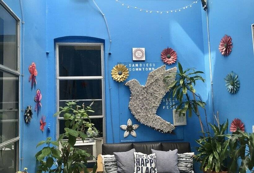 Otel Hi San Diego Downtown Hostel