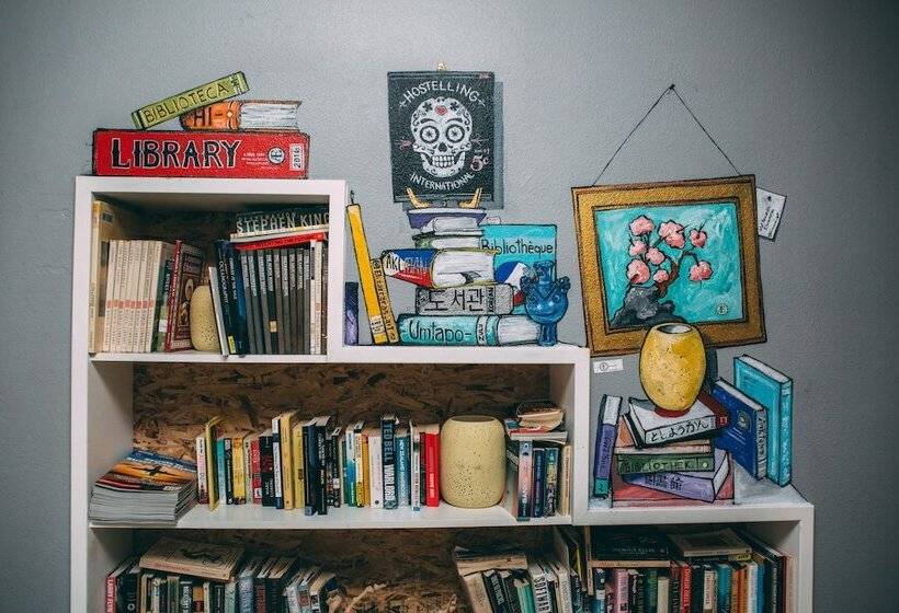 Otel Hi San Diego Downtown Hostel