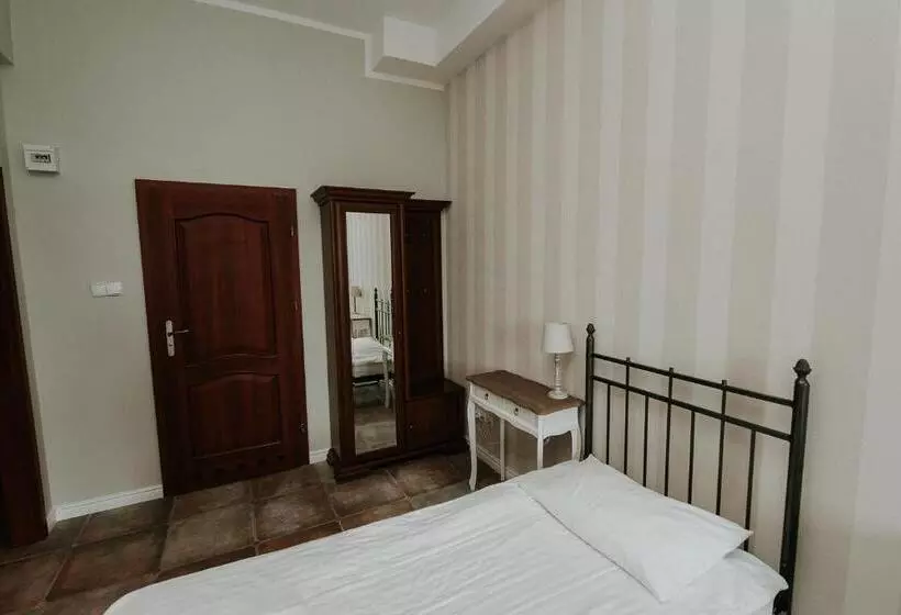 ホテル Kuźnia Smaku