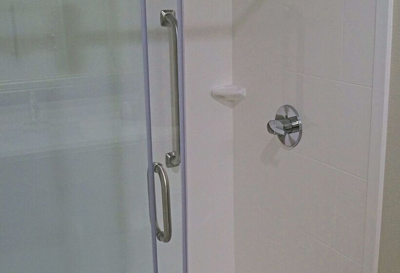 בית מלון כפרי La Quinta By Wyndham Odessa North   Sienna Tower