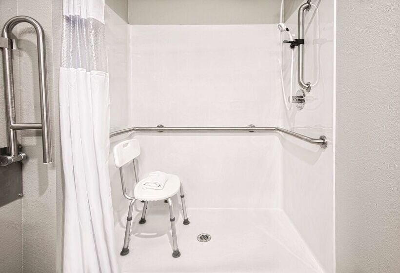 בית מלון כפרי La Quinta By Wyndham Odessa North   Sienna Tower