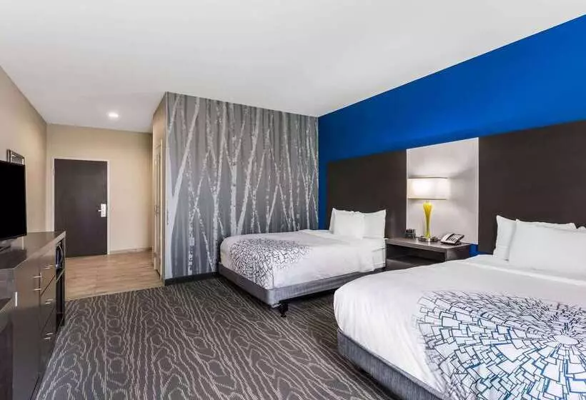 ホテル La Quinta By Wyndham Odessa North Sienna Tower