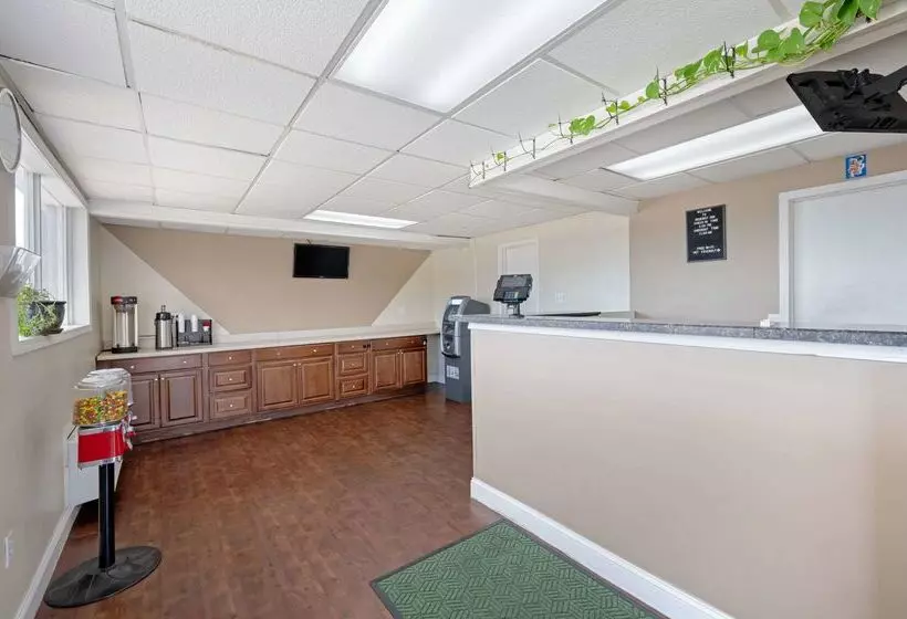 ホテル Rodeway Inn Terre Haute