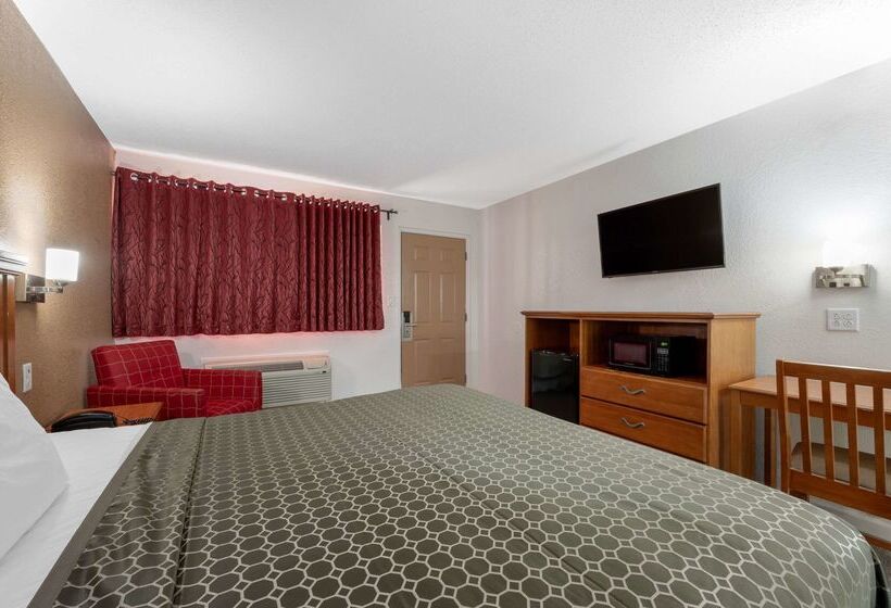 فندق Rodeway Inn Terre Haute
