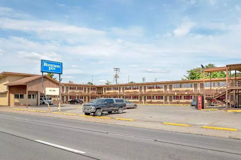 ホテル Rodeway Inn Terre Haute