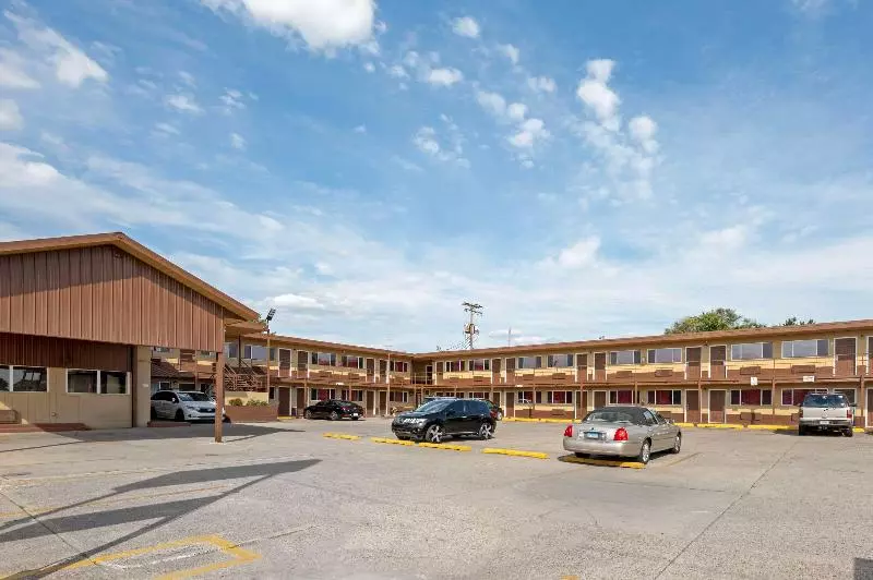ホテル Rodeway Inn Terre Haute