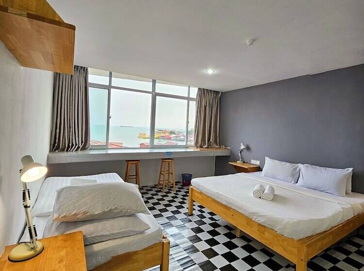 ユースホステル The 60