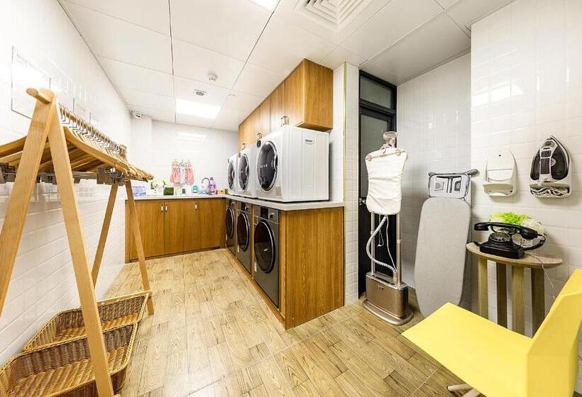 Atour Hotel Shenzhen Baoan Xixiang