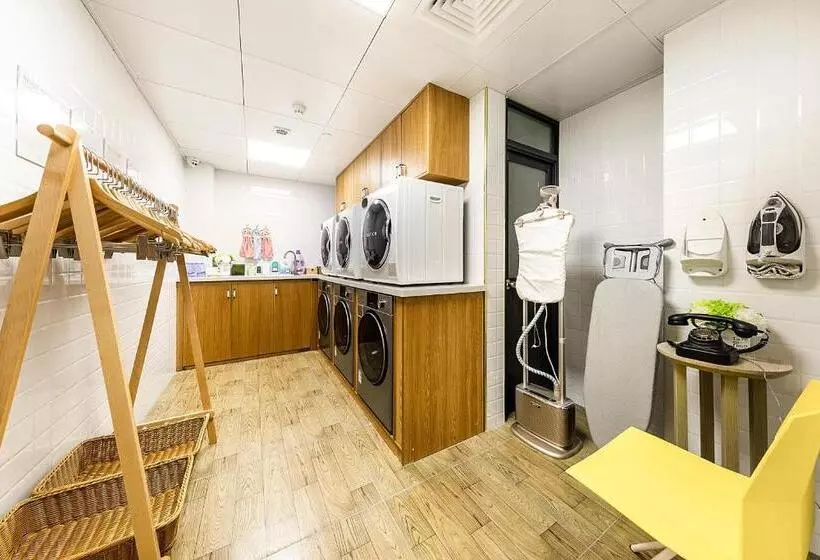 Atour Hotel Shenzhen Baoan Xixiang