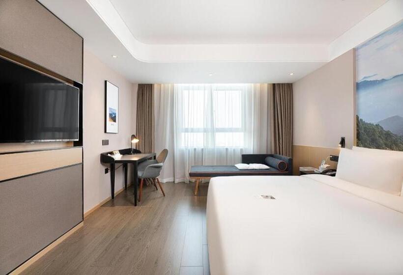 Atour Hotel Xi An International Port Area