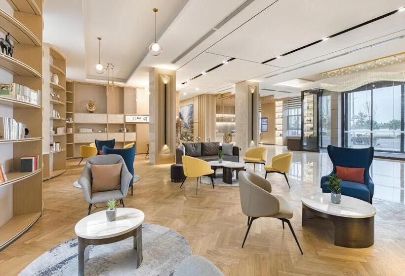 Atour Hotel Xi An International Port Area