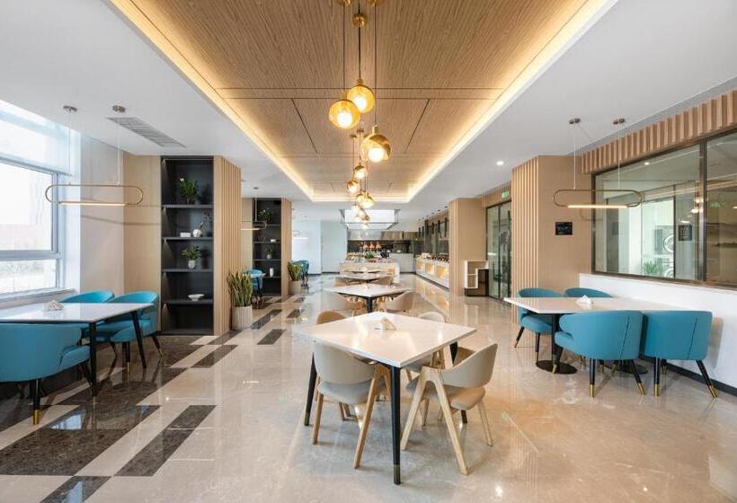 Atour Hotel Xi An International Port Area