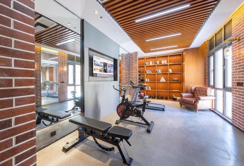 Atour X Hotel Beijing Daxing Airport Wildlife Park