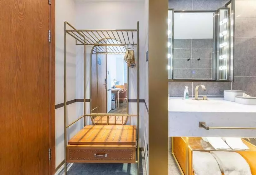 Atour X Hotel Beijing Daxing Airport Wildlife Park