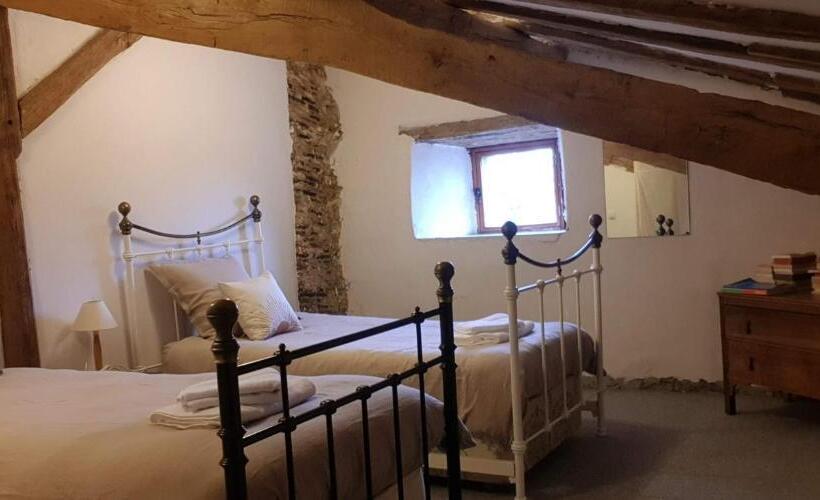 Bed and Breakfast Les Lits Des Fées