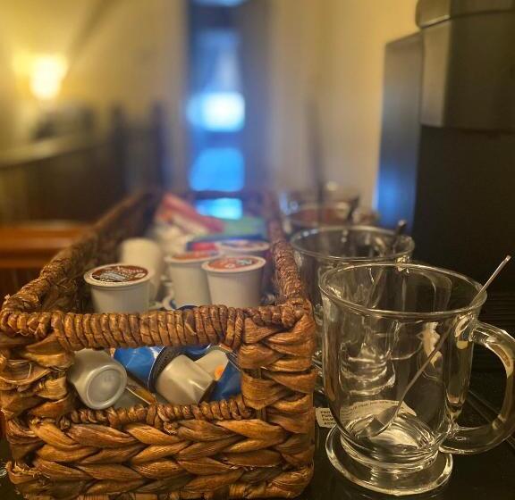 تختخواب و صبحانه Macfie House