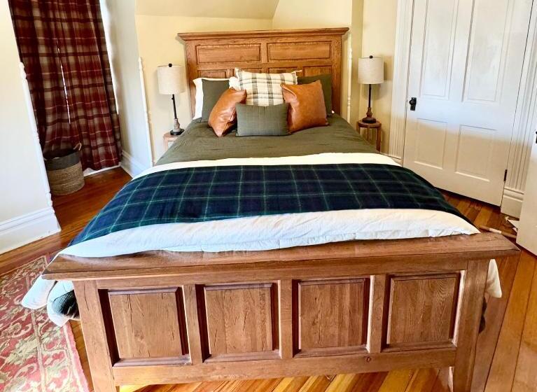 تختخواب و صبحانه Macfie House