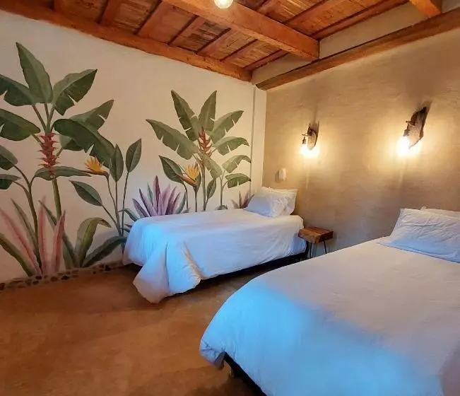 ホテル Aracari Ecolodge