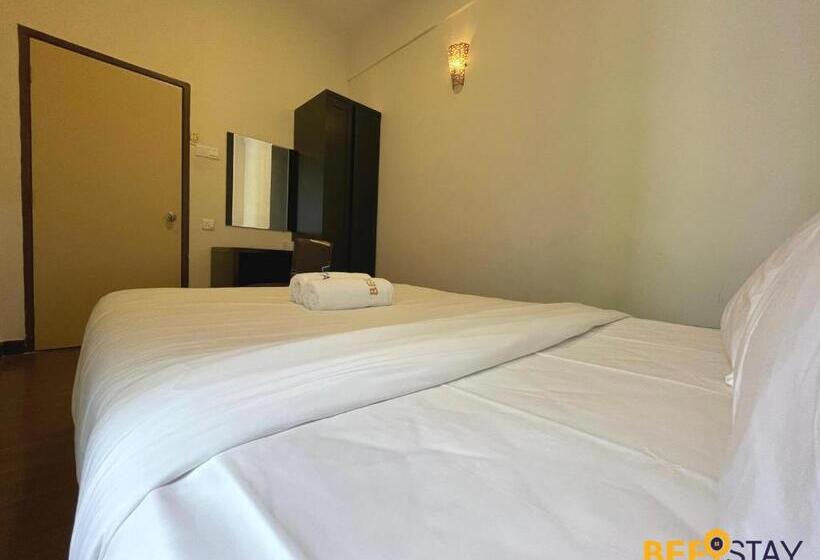 هتل Melaka Family Holiday Homestay Resort Suite Waterpark Pool Free Tickets Malacca Bukit Katil